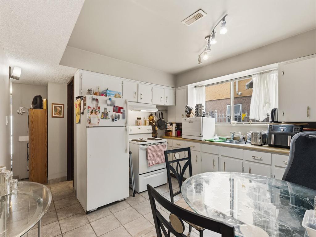 Listing Image for R3114026