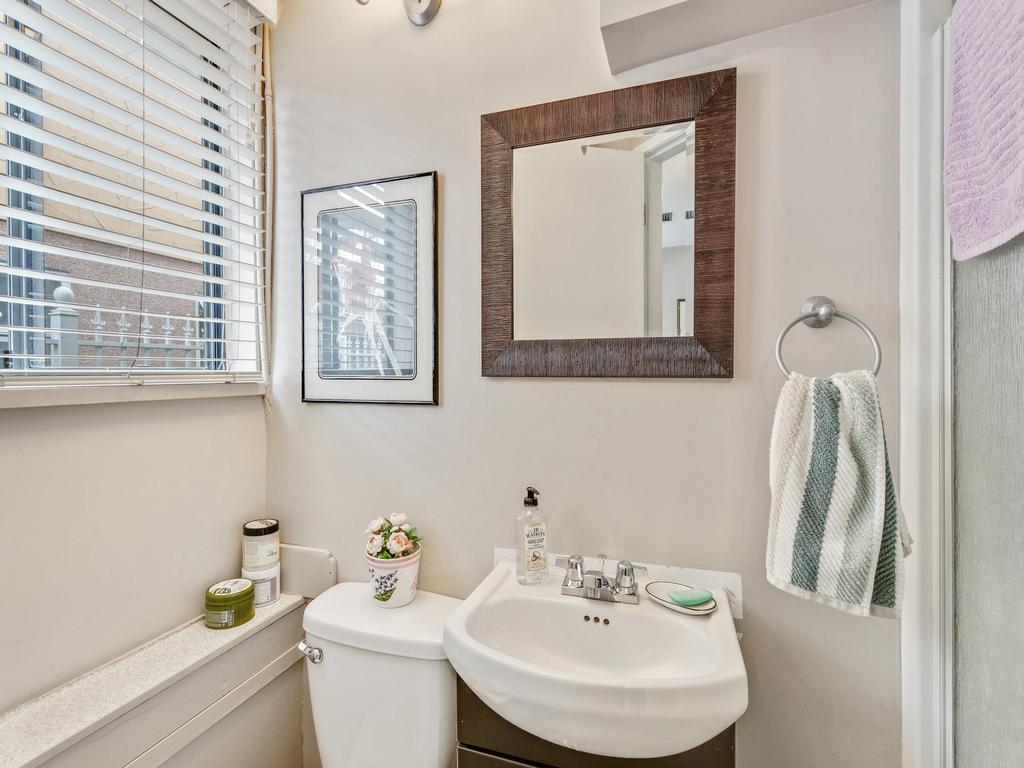 Listing Image for R3114026