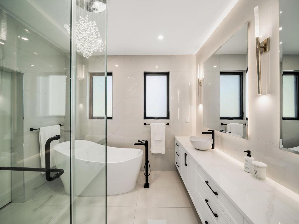 Listing Image for R3114031