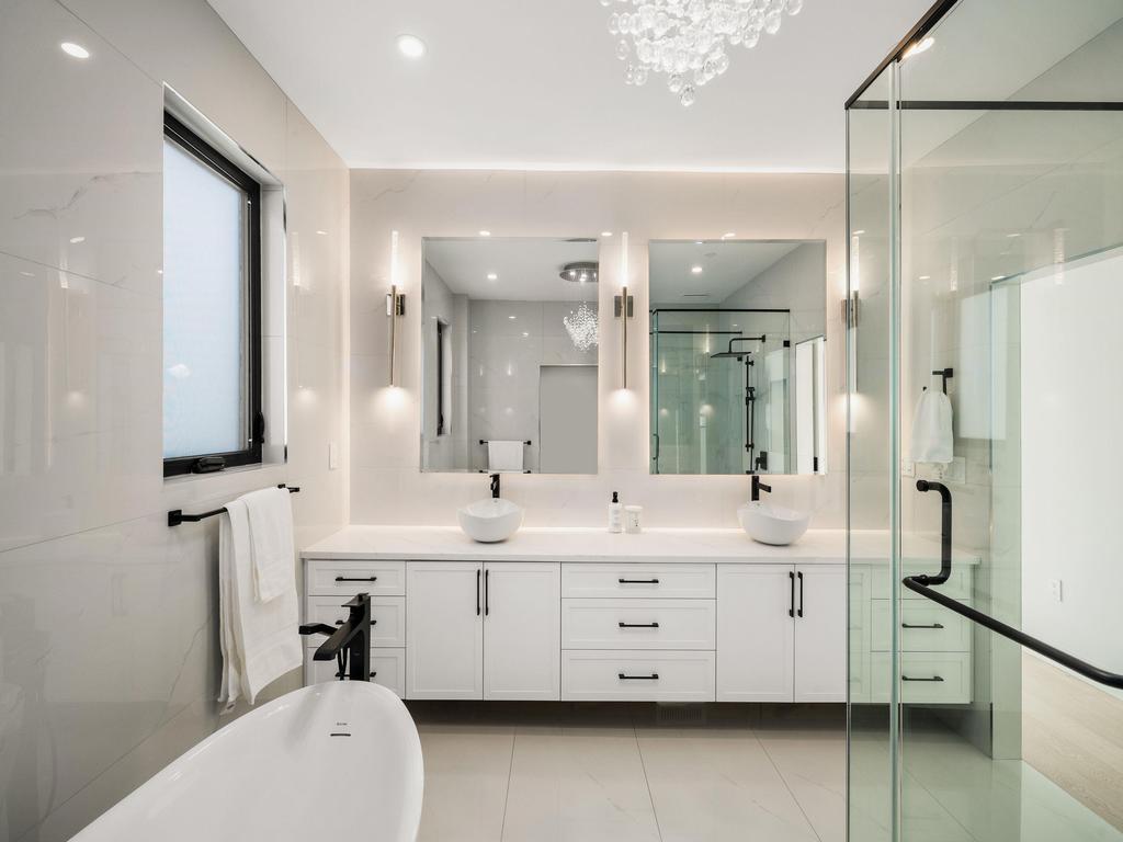 Listing Image for R3114031