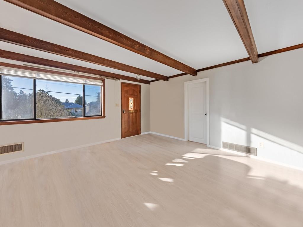 Listing Image for R3114054