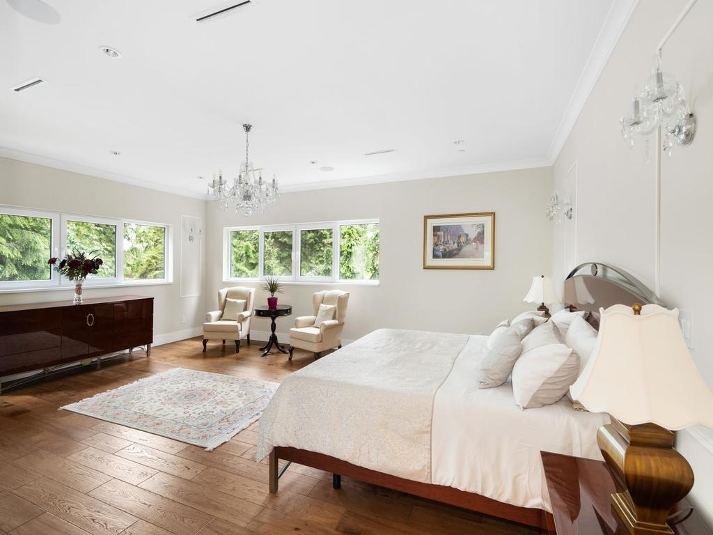 Listing Image for R3114096