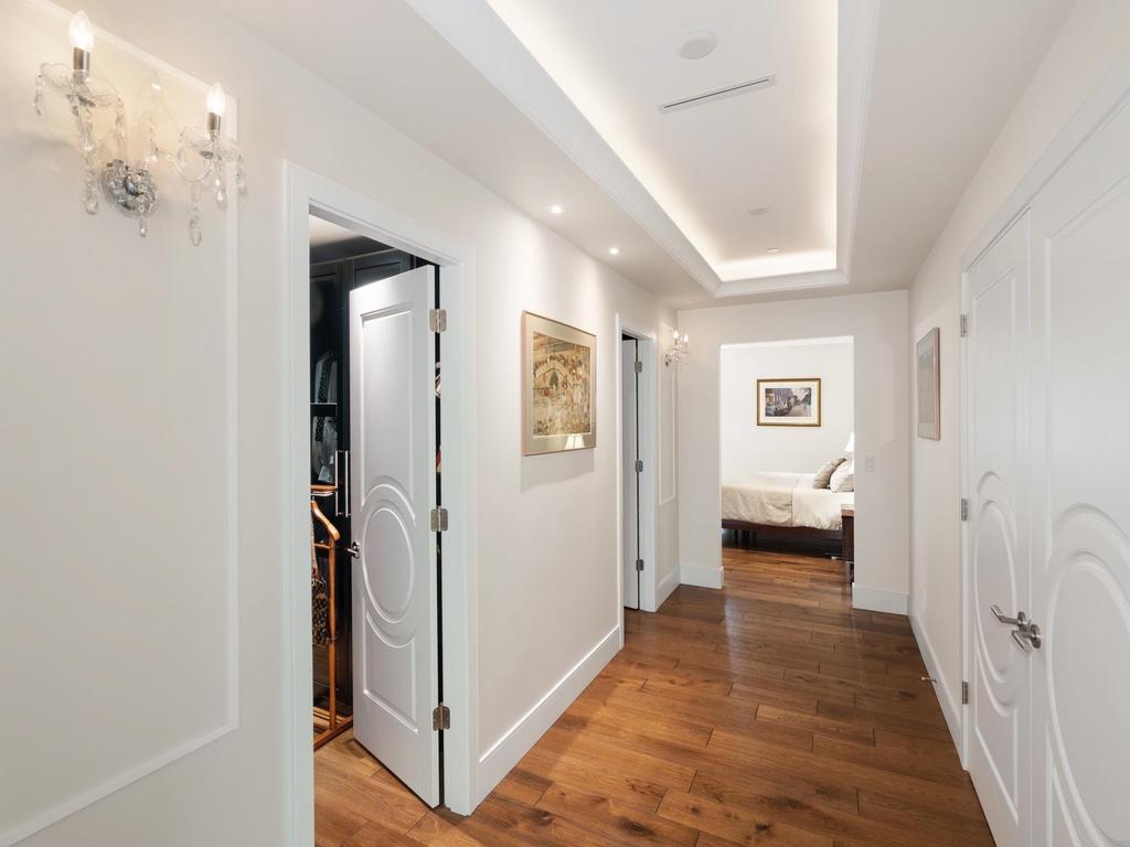 Listing Image for R3114096