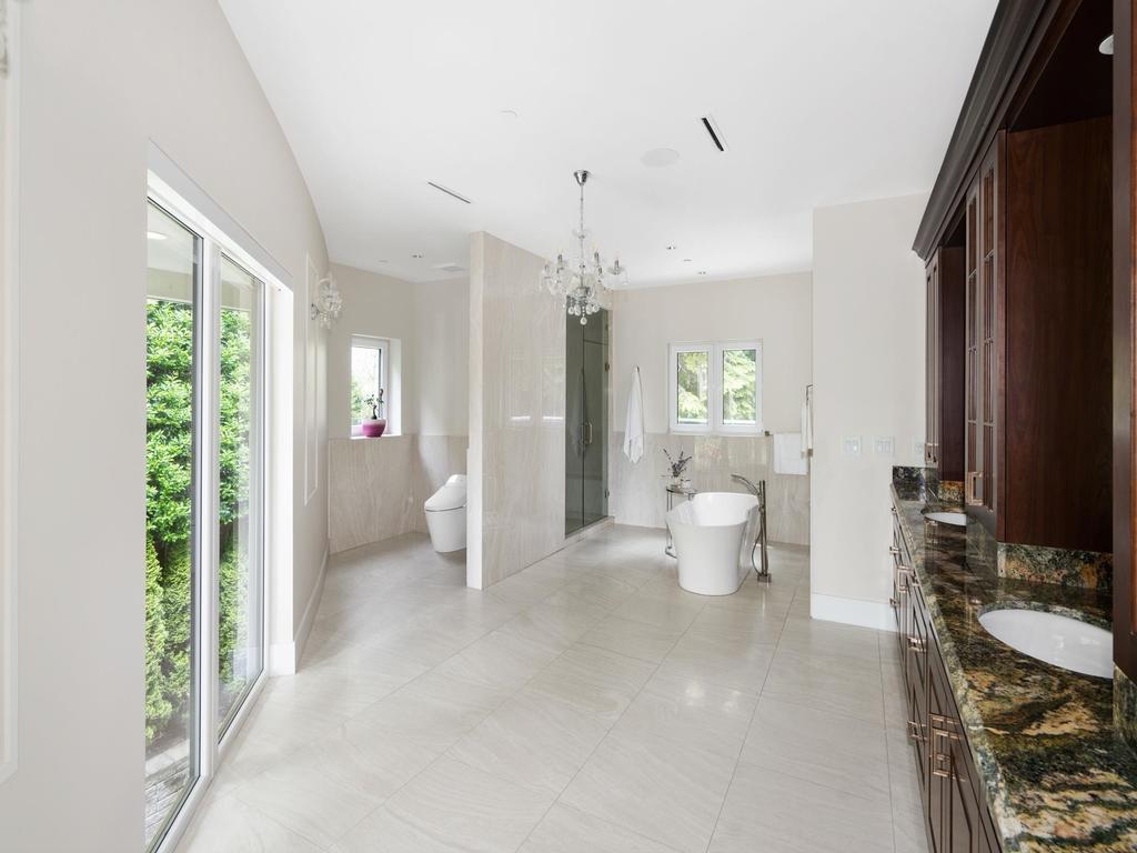 Listing Image for R3114096