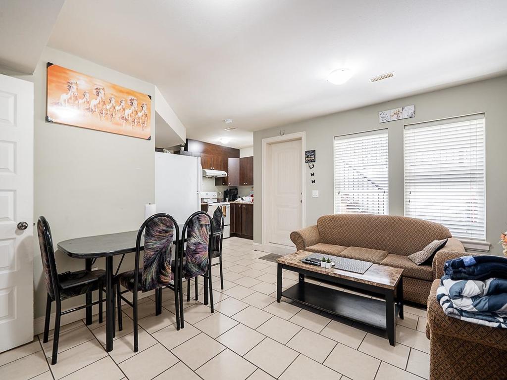 Listing Image for R3114293