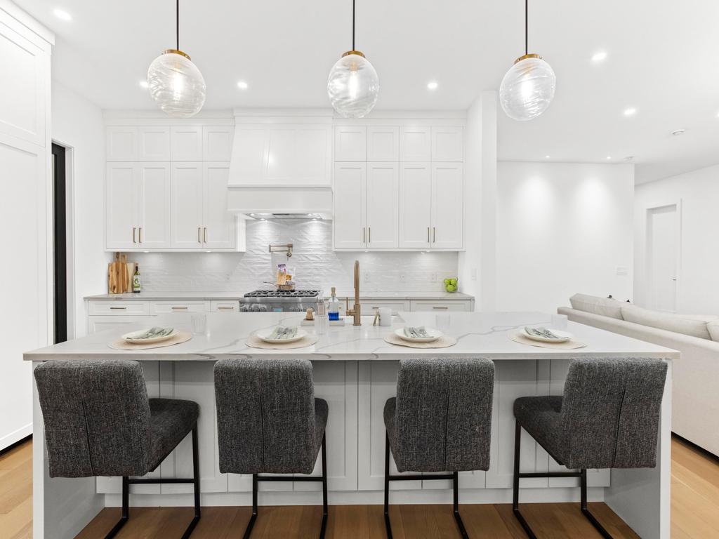 Listing Image for R3114325