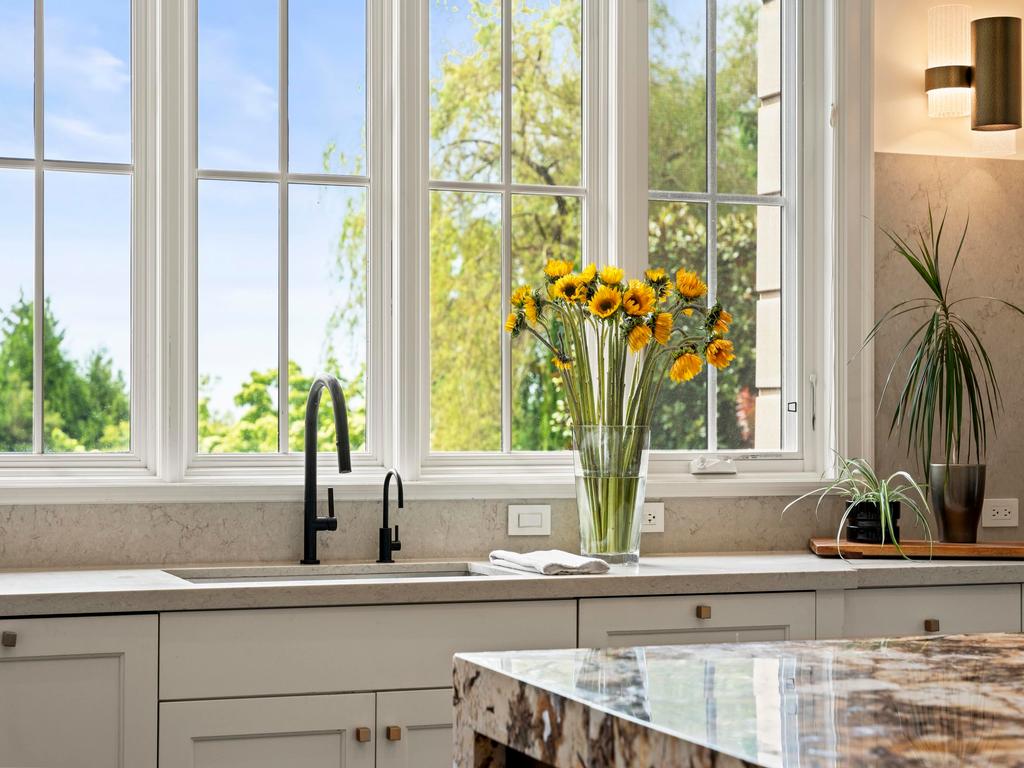 Listing Image for R3114947