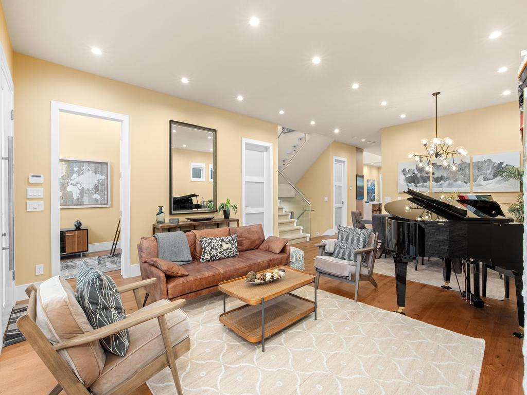 Listing Image for R3115976