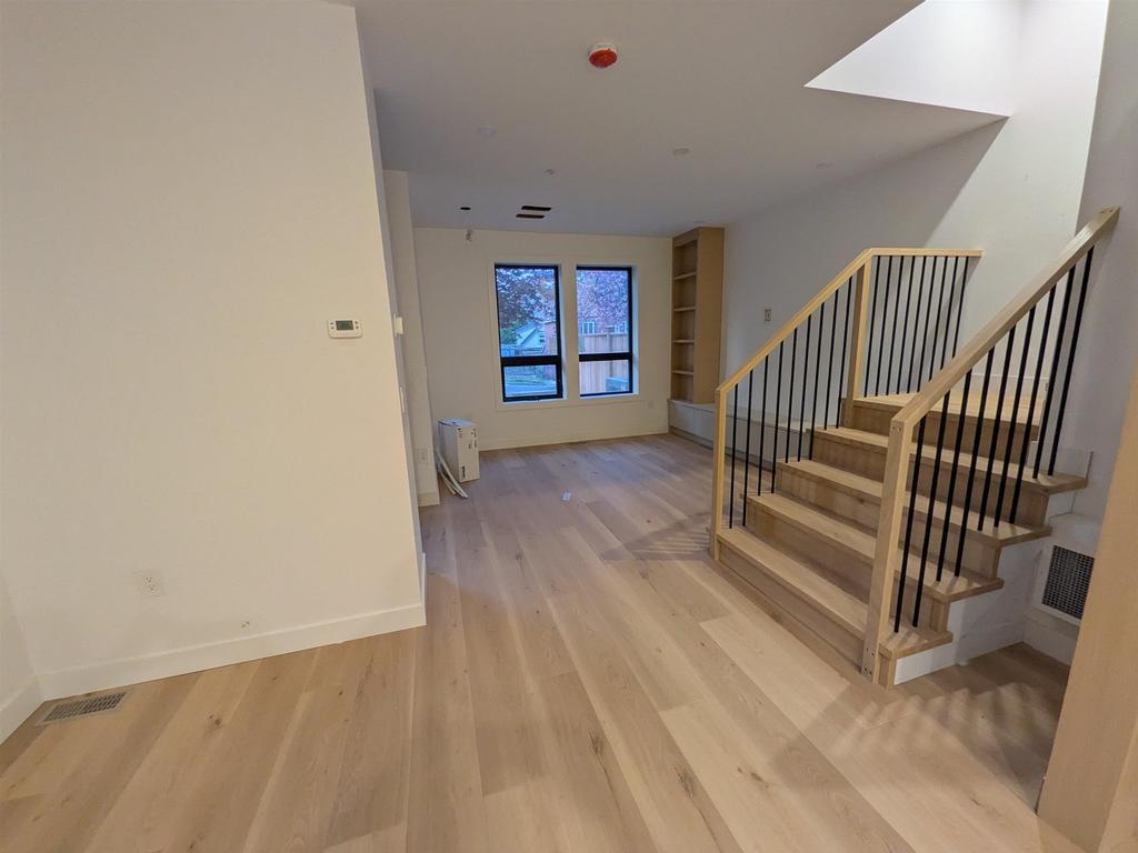 Listing Image for R3116018