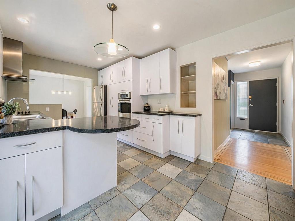 Listing Image for R3116087