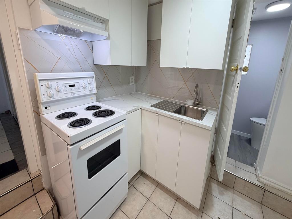 Listing Image for R3116090
