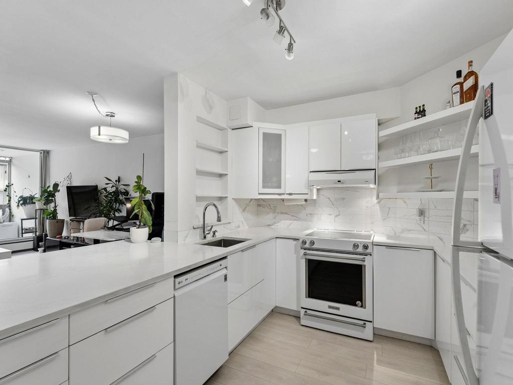 Listing Image for R3116095