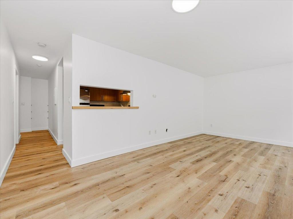 Listing Image for R3116500