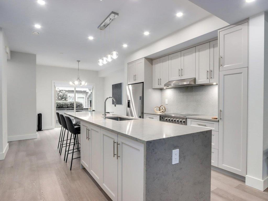 Listing Image for R3116536