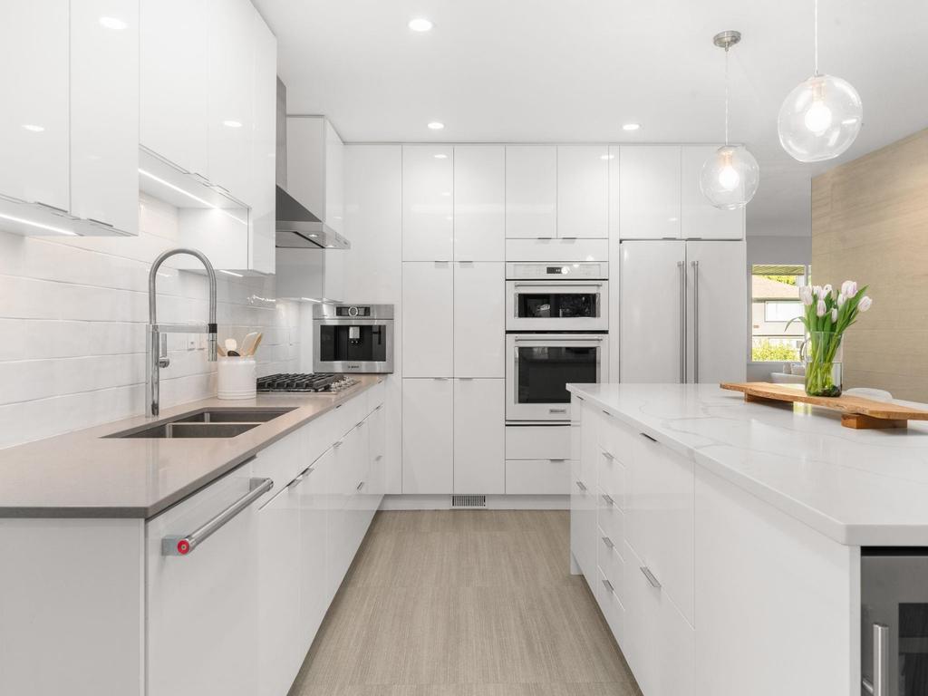 Listing Image for R3117002