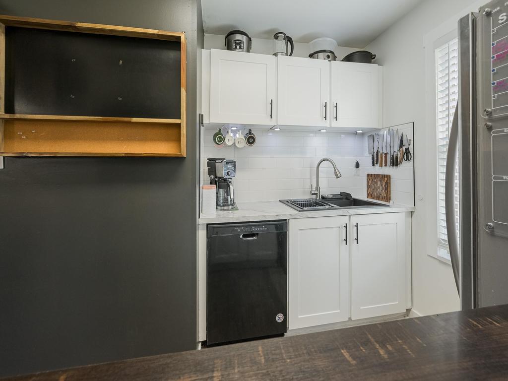 Listing Image for R3117093