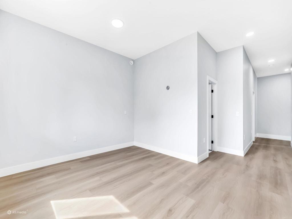 Listing Image for R3118179