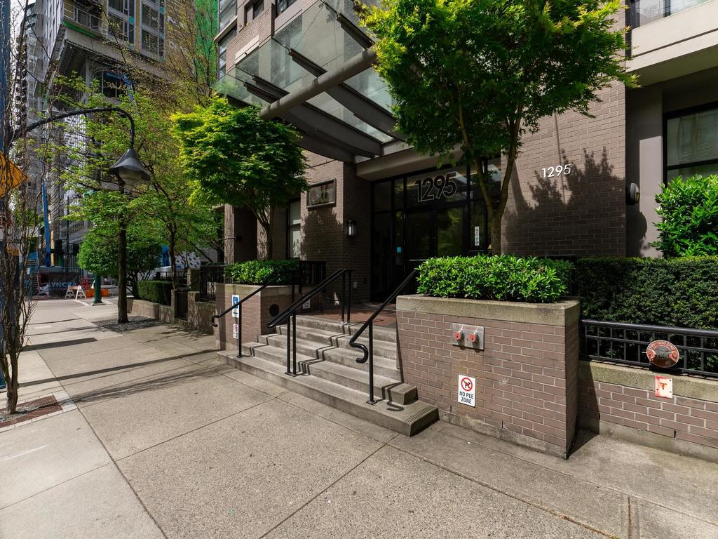Listing Image for R3119935