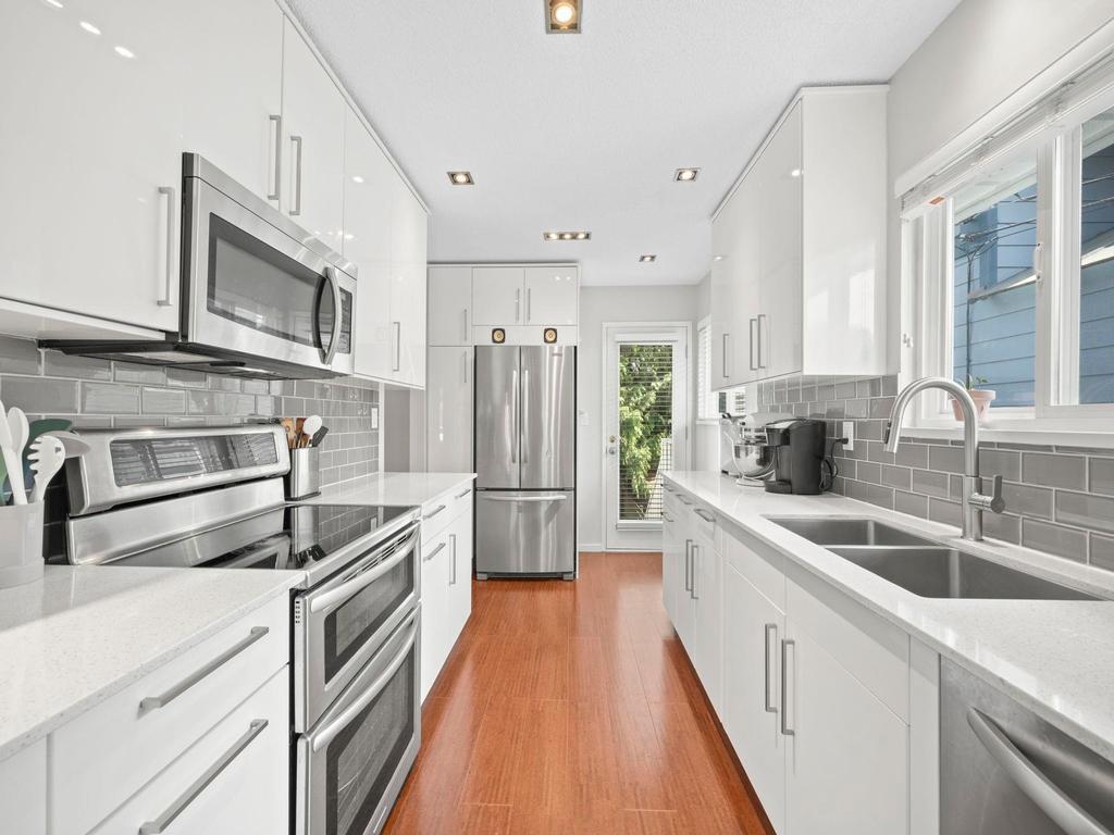 Listing Image for R3120004