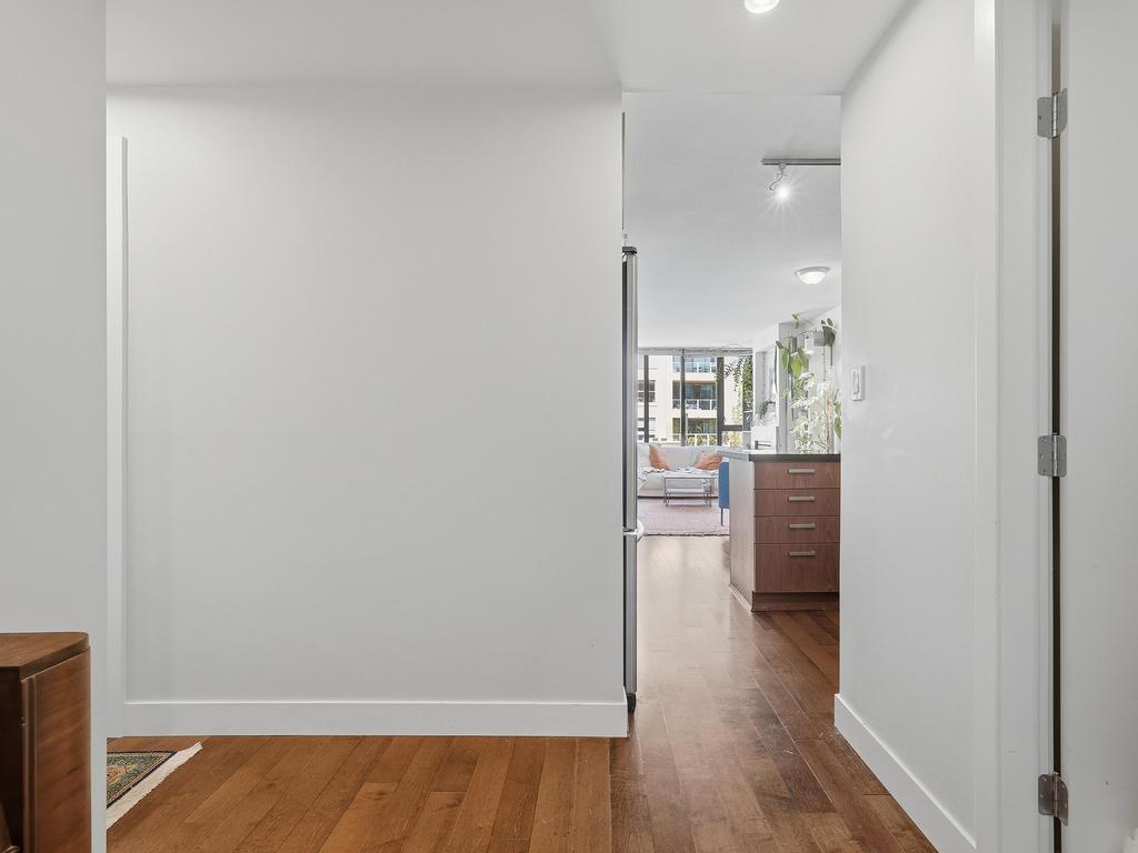Listing Image for R3120088