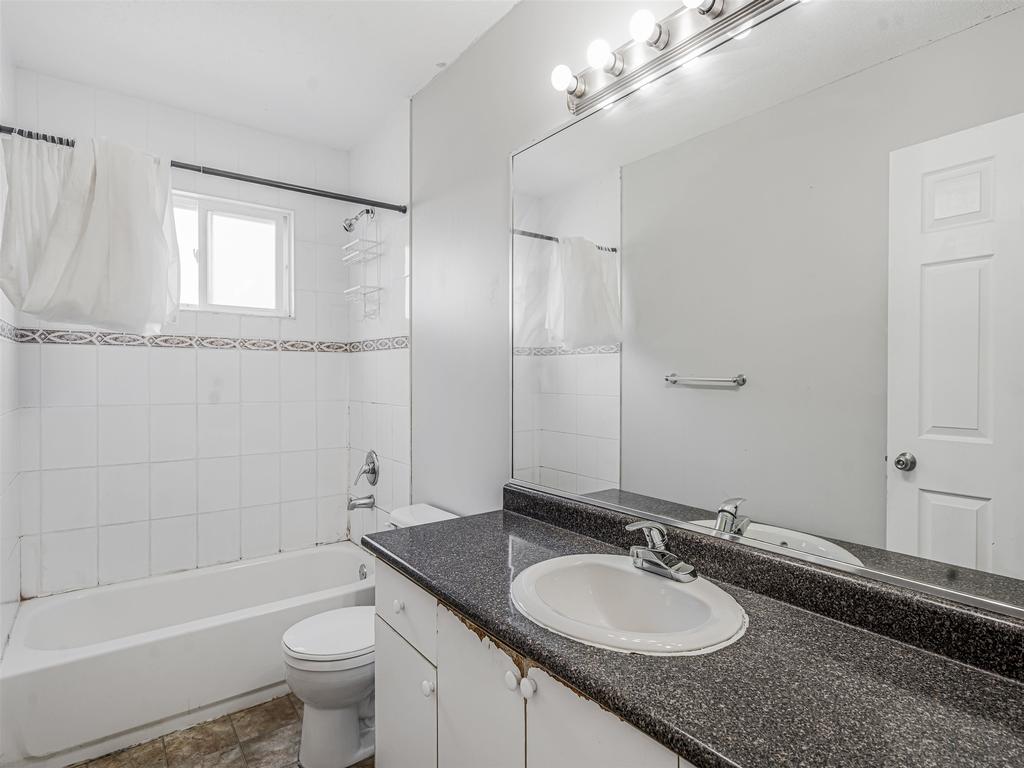 Listing Image for R3120270