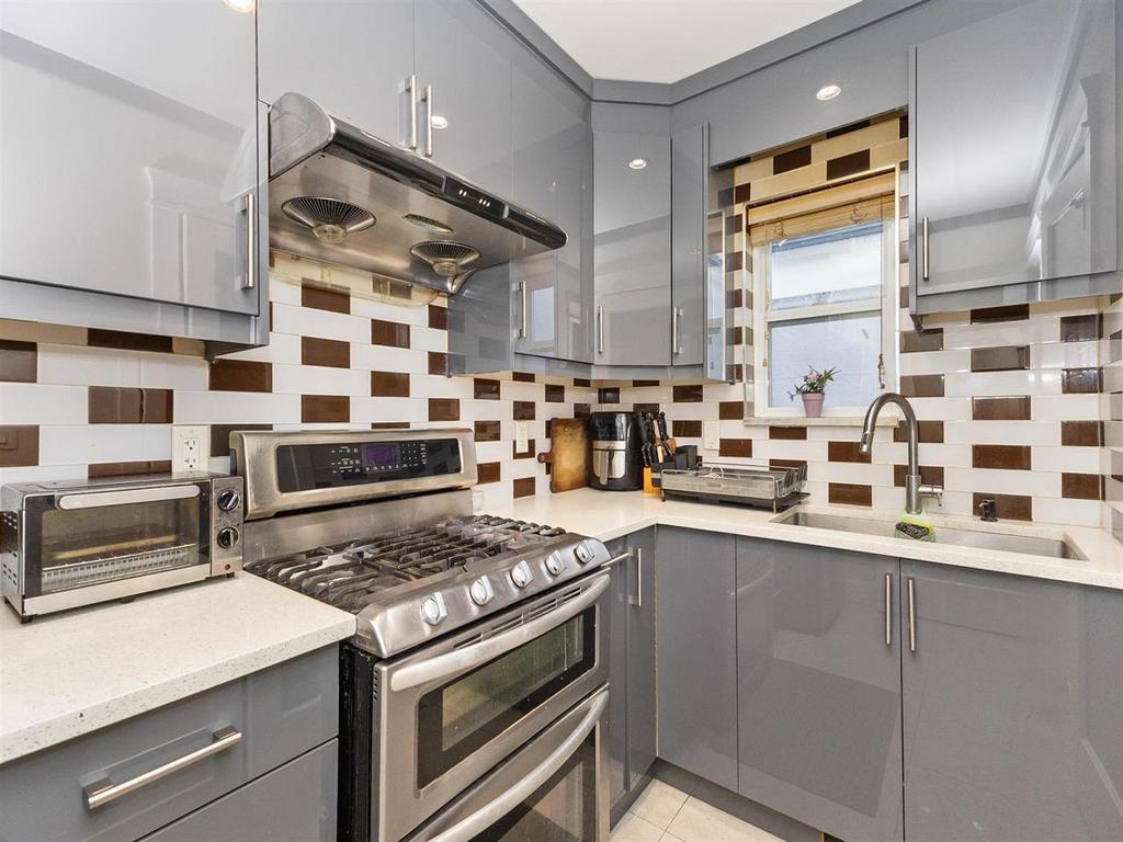 Listing Image for R3120501