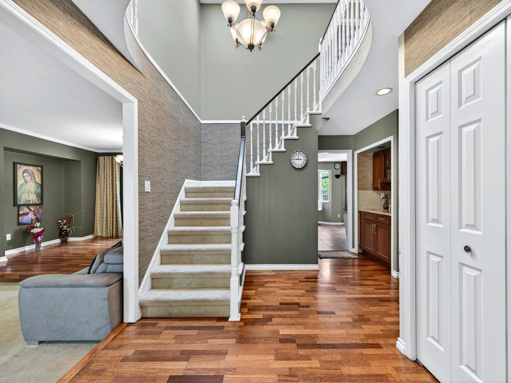 Listing Image for R3121022