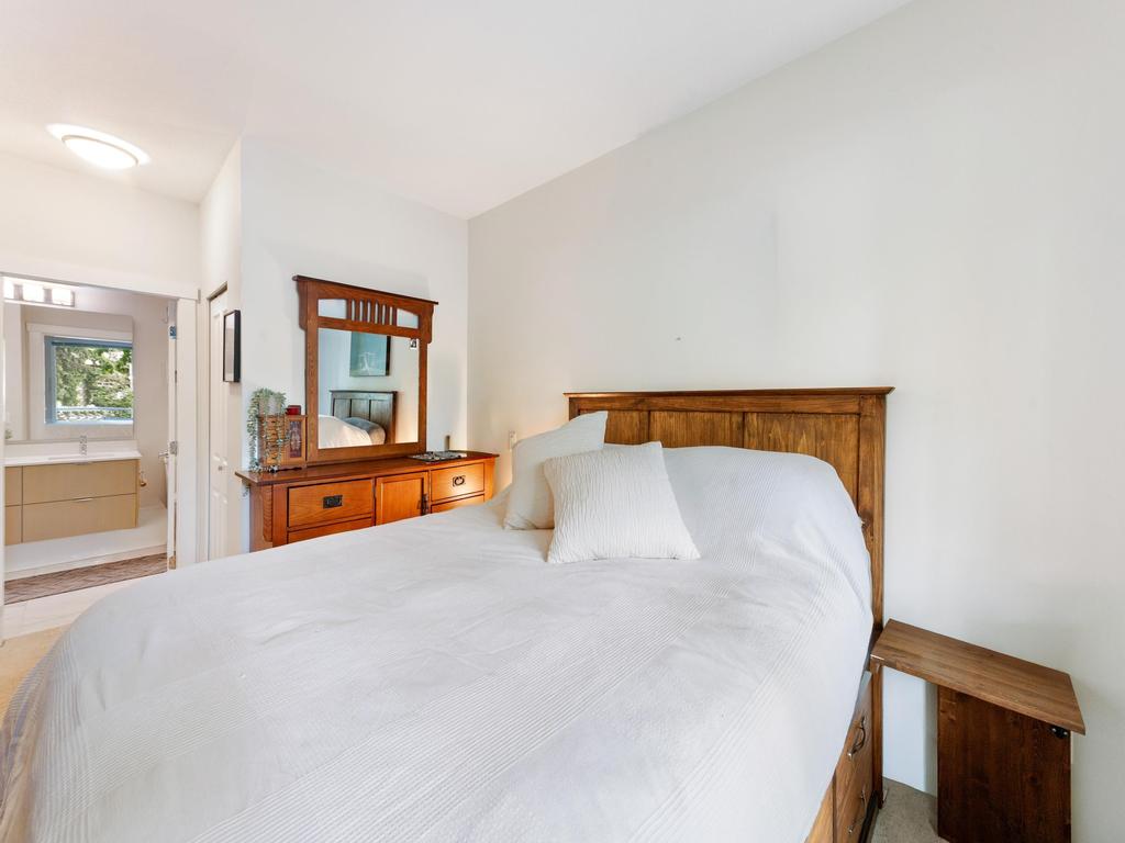 Listing Image for R3122002