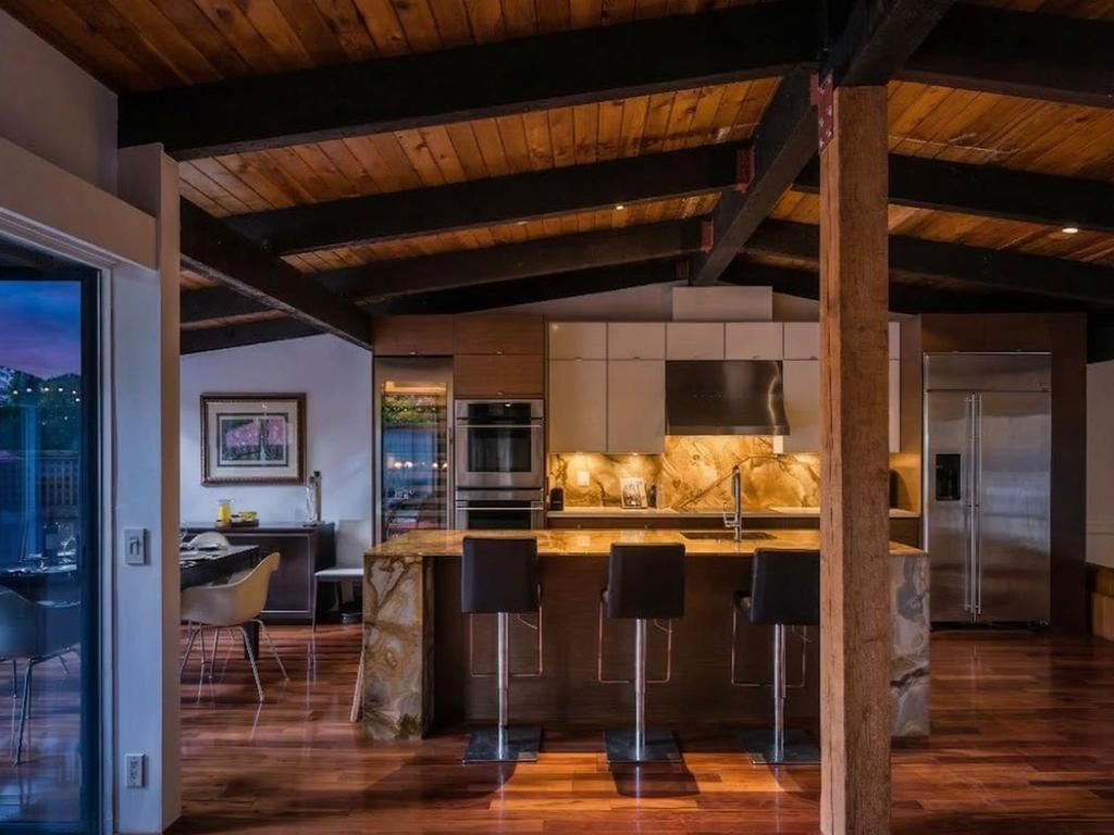 Listing Image for R3122121