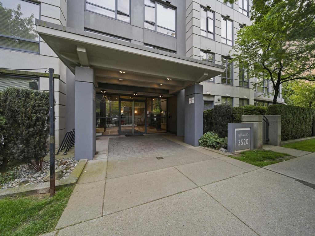 Listing Image for R3122602