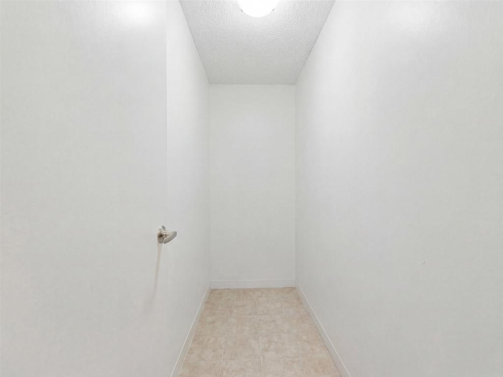 Listing Image for R3123027