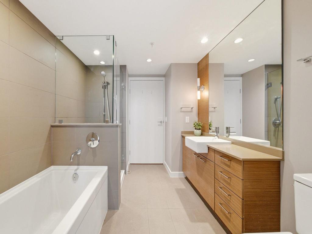 Listing Image for R3125008