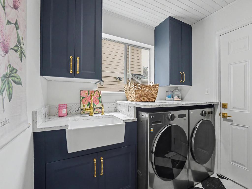 Listing Image for R3125025