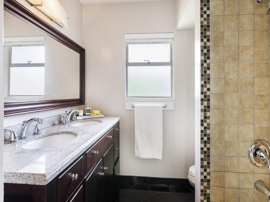 Listing Image for R3125600