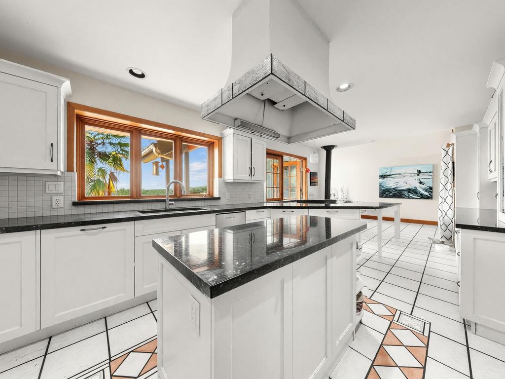 Listing Image for R3126000