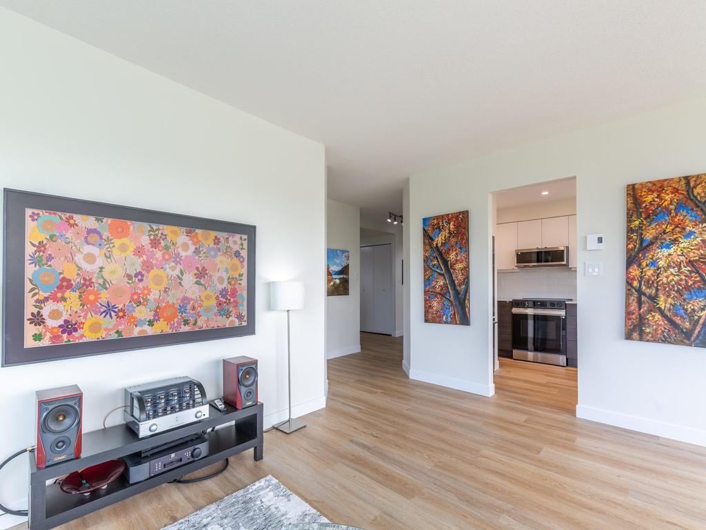 Listing Image for R3126023