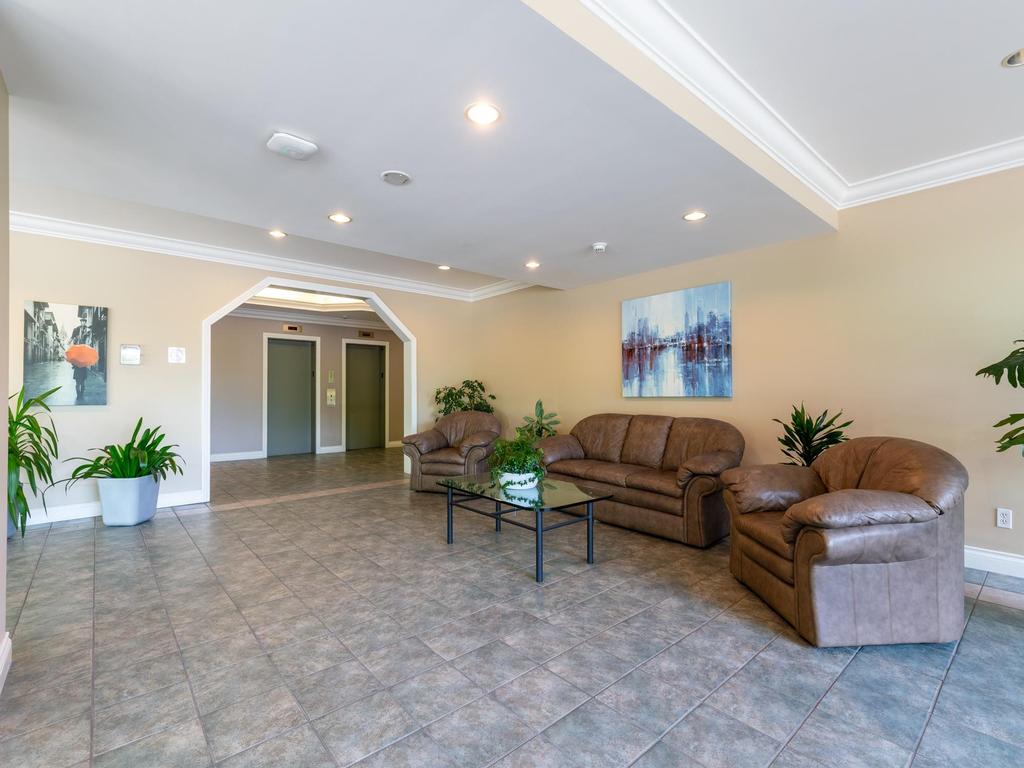 Listing Image for R3126023