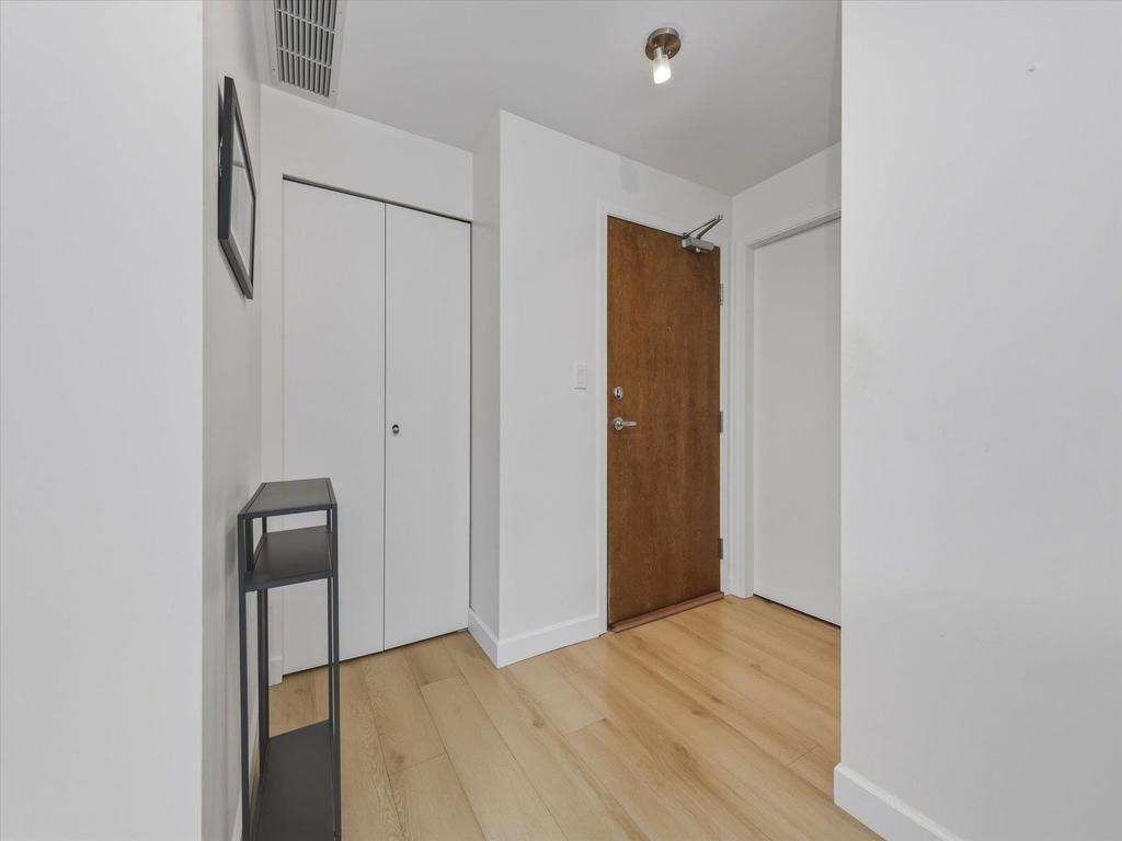 Listing Image for R3127578
