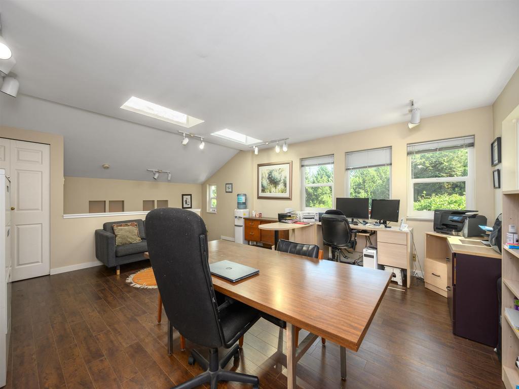 Listing Image for R3127976