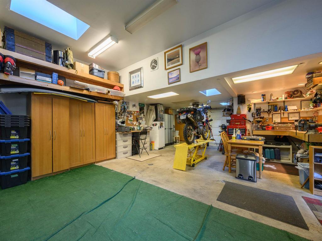 Listing Image for R3127976