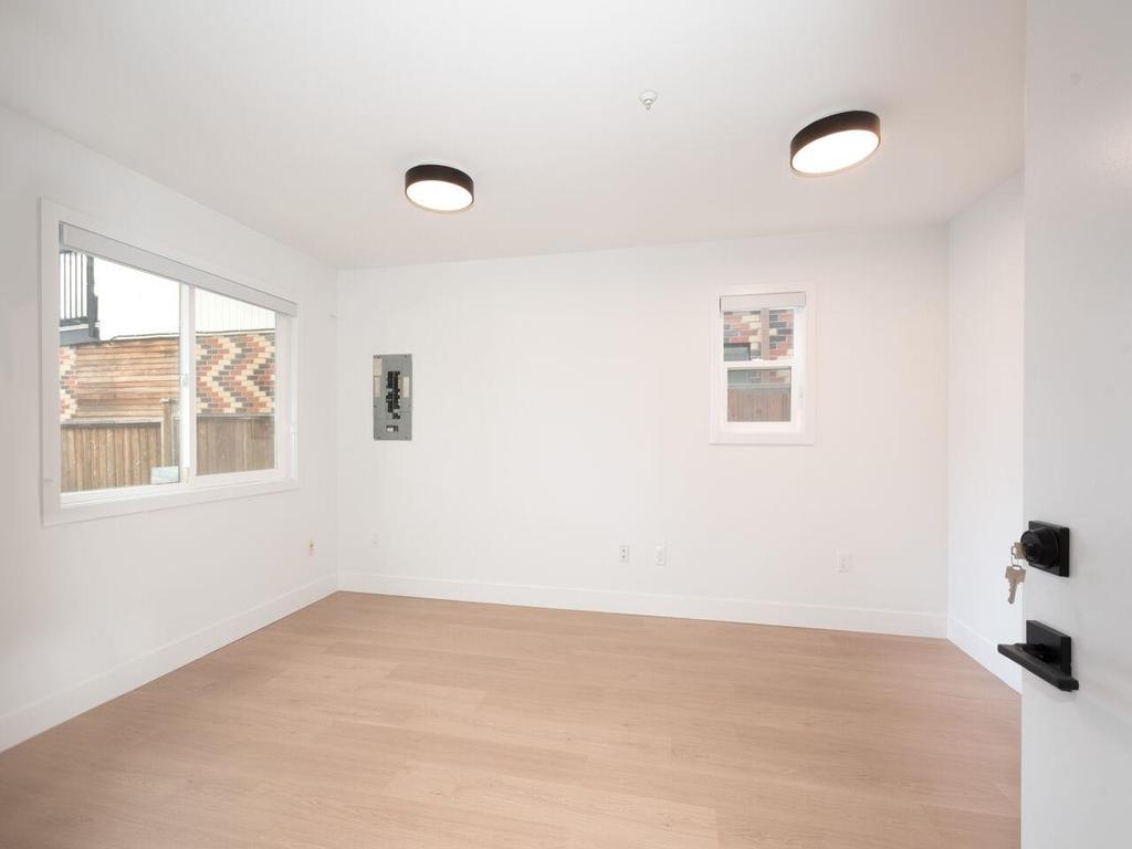 Listing Image for R3128201