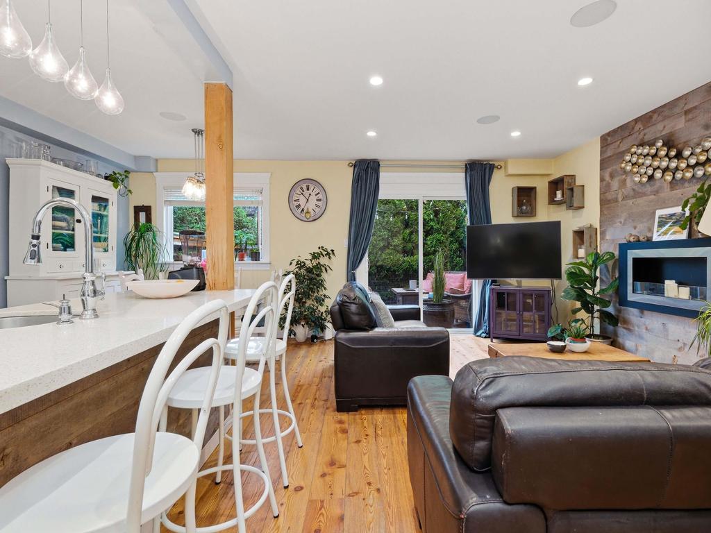 Listing Image for R3128393