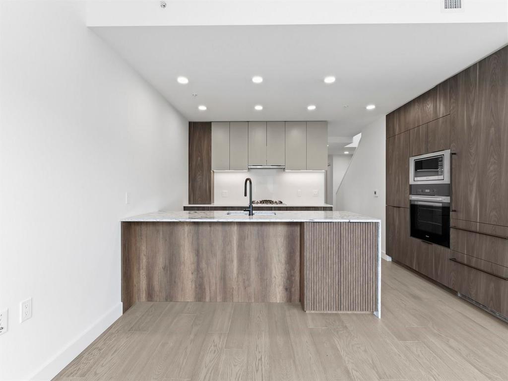 Listing Image for R3128800