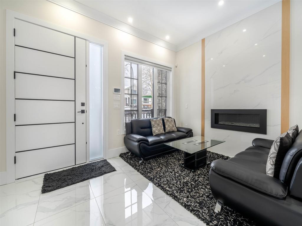 Listing Image for R3129000