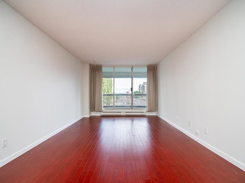 Listing Image for R3129100