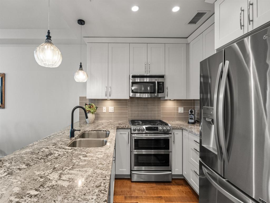 Listing Image for R3129548