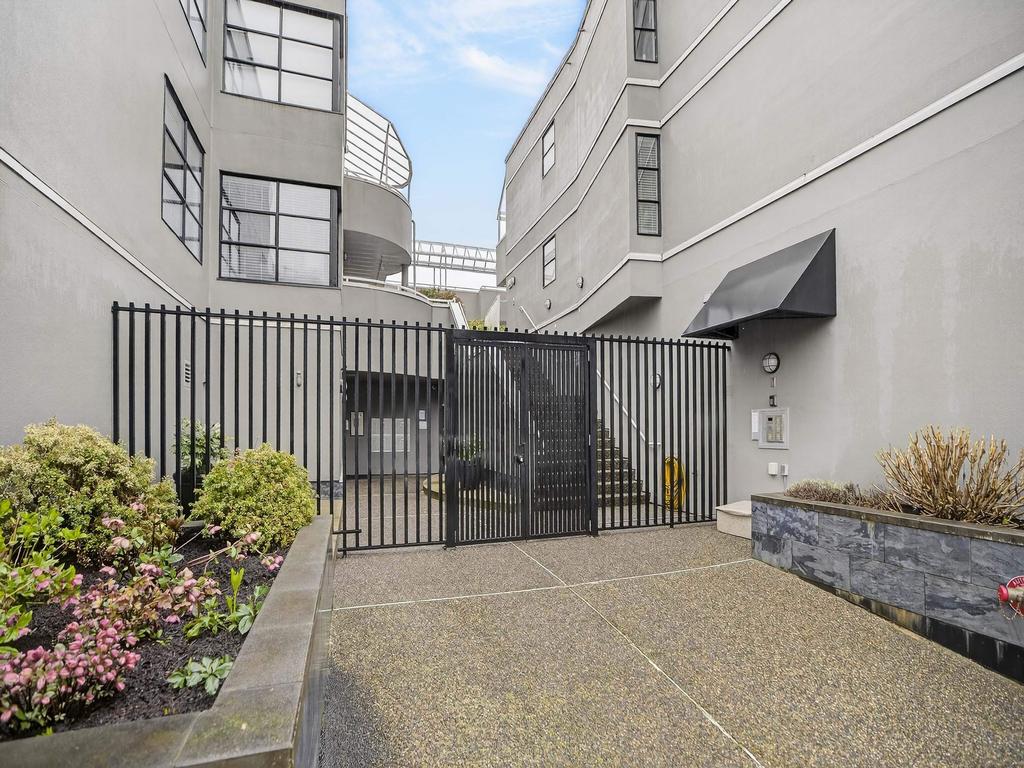 Listing Image for R3129687