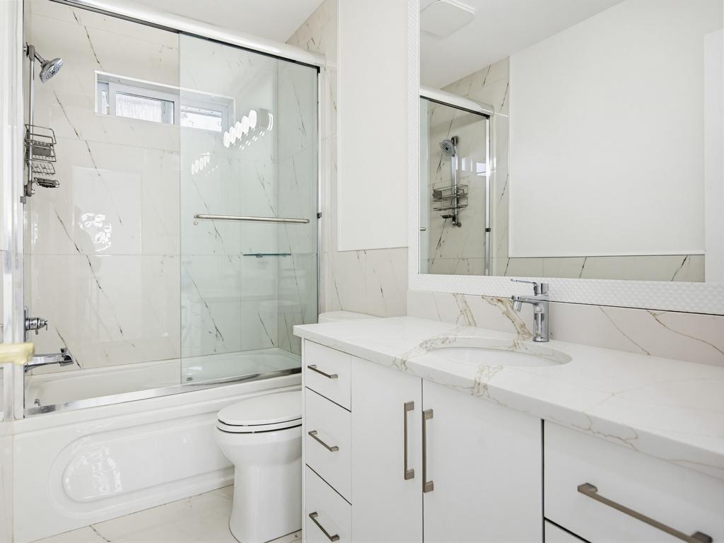 Listing Image for R3130090