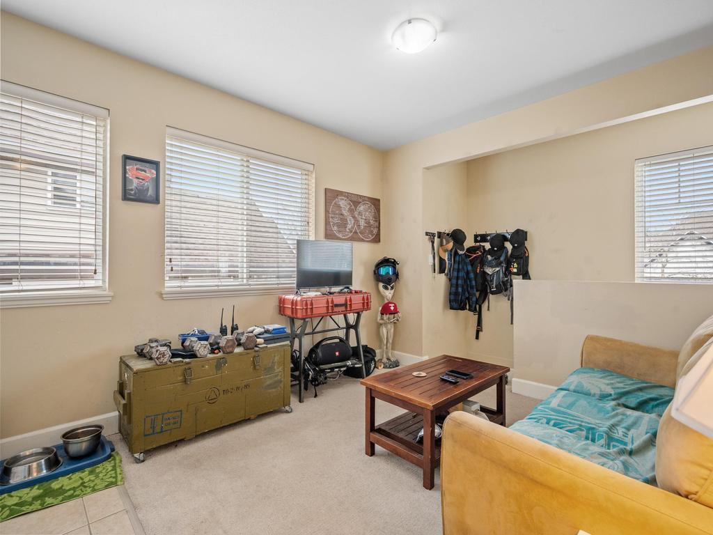 Listing Image for R3130090