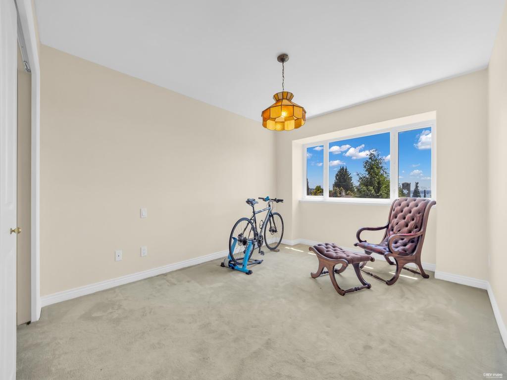 Listing Image for R3130091